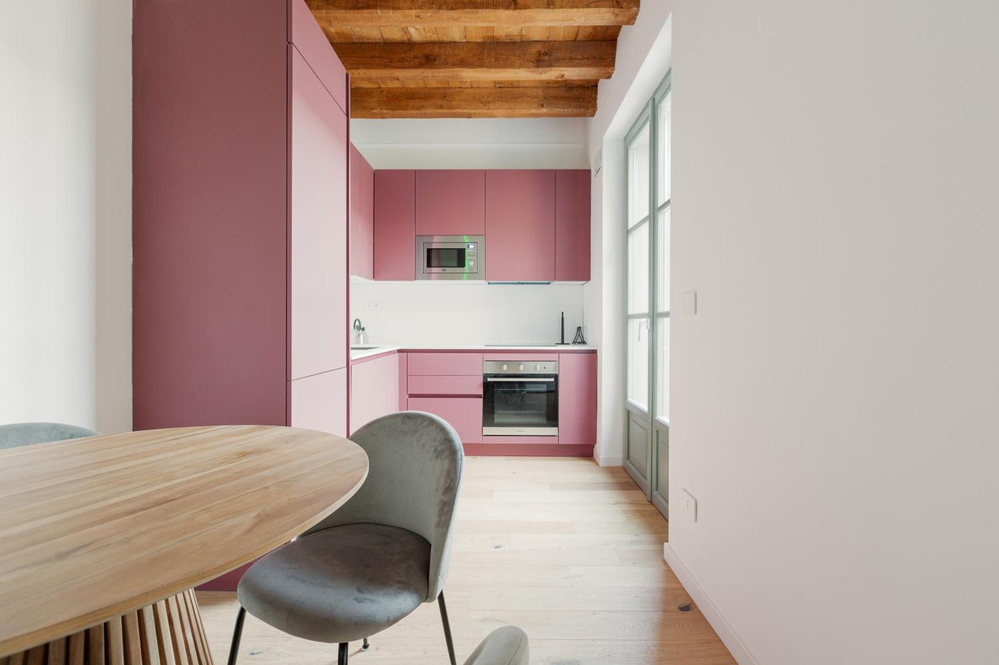 Modern Apartment In Milan With Balcony Exterior foto